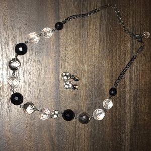 Sabika Black and White Necklace and earring set